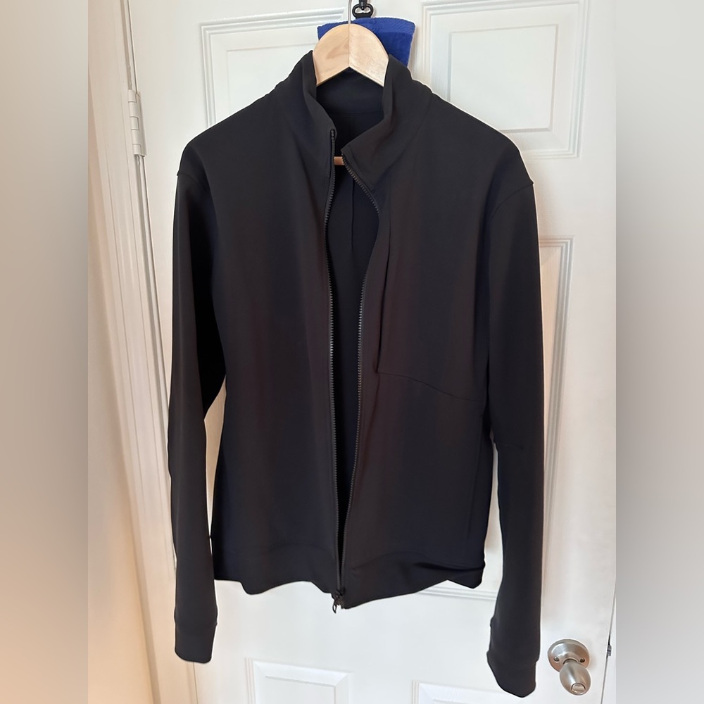 Lulu Men’s light track jacket